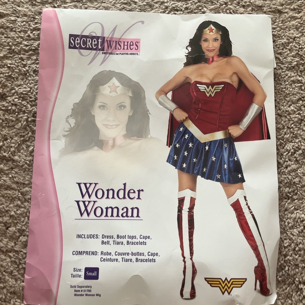 Wonder woman DC halloweeen costume!!